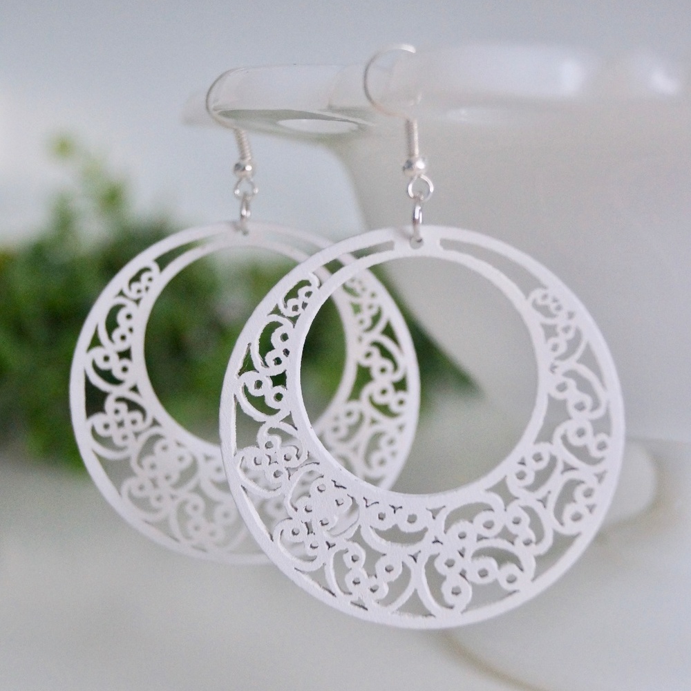 NEW Laser Cut Wooden Earrings - Picture 1 of 7